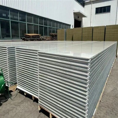 Panel PBR bermaksud "Rusuk Galas Purlin"